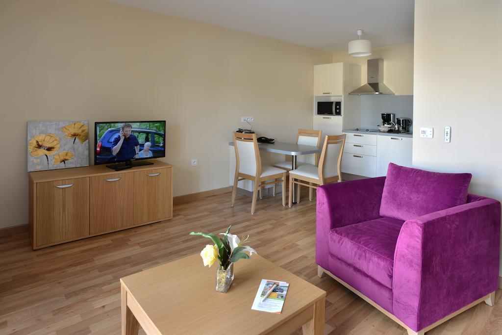 Domitys Le Jardin Des Trois Rois Aparthotel Romorantin-Lanthenay Δωμάτιο φωτογραφία